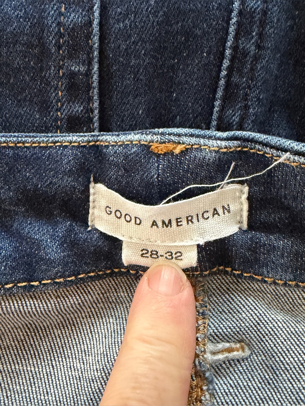 Good American Always Fits Classic Boocut Deep Blue Size 28-32 - Picture 4 of 5